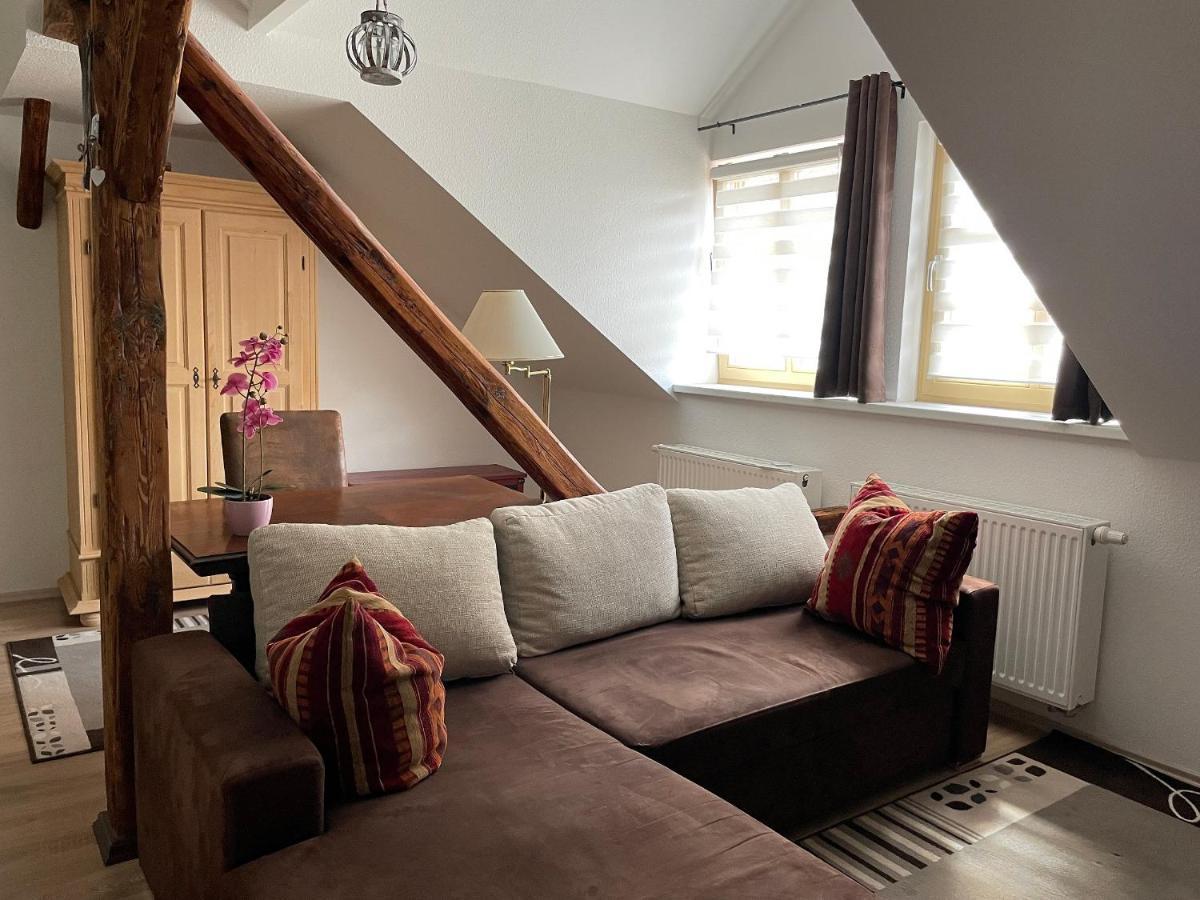 Clara Apartment *