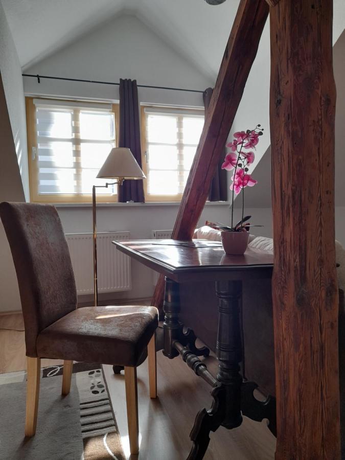 Clara Apartment *
